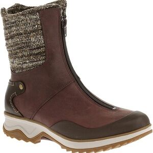 MERRELL Women's Wine Red Waterproof Boots With Front Zip & Round Toe - 9